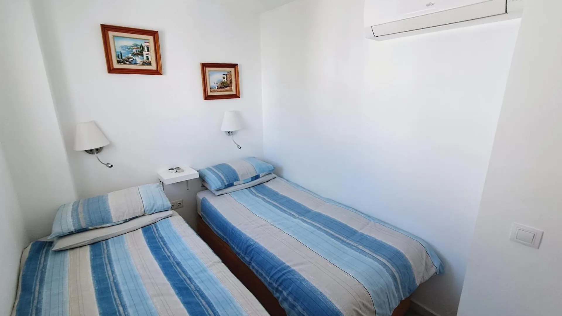 アパート 2 Bed With Pool Views Benalmadenaアパートメント