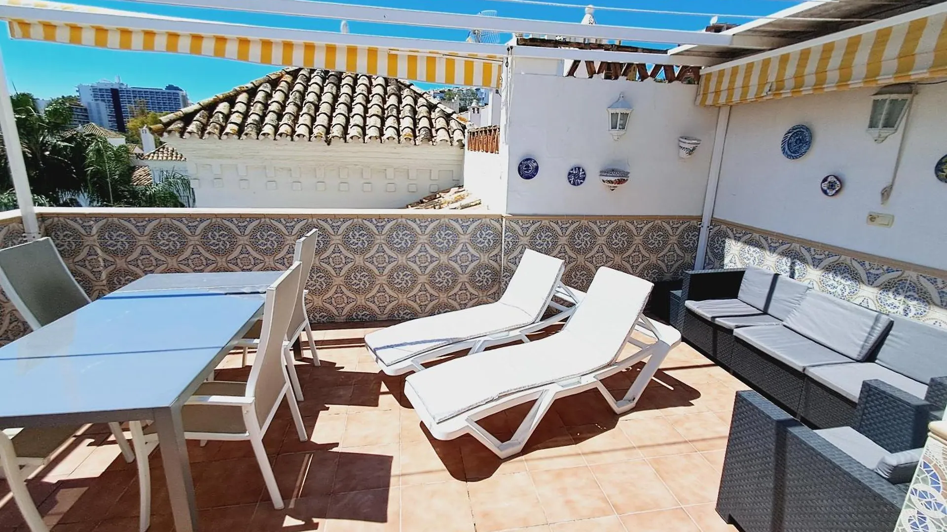 2 Bed With Pool Views Benalmadena Apartman Spanyolország